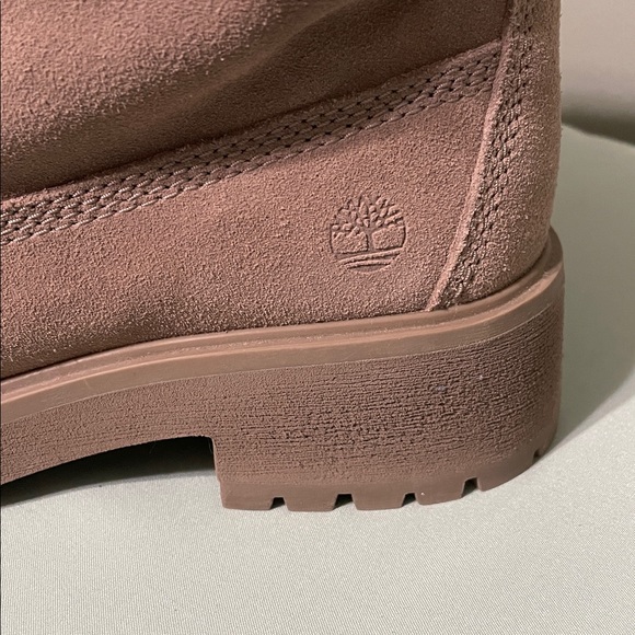 Timberland Shoes Women’s Carnaby Beige 8 Suede Hiking Boots Ankle Lace Up Combat - Picture 2 of 7